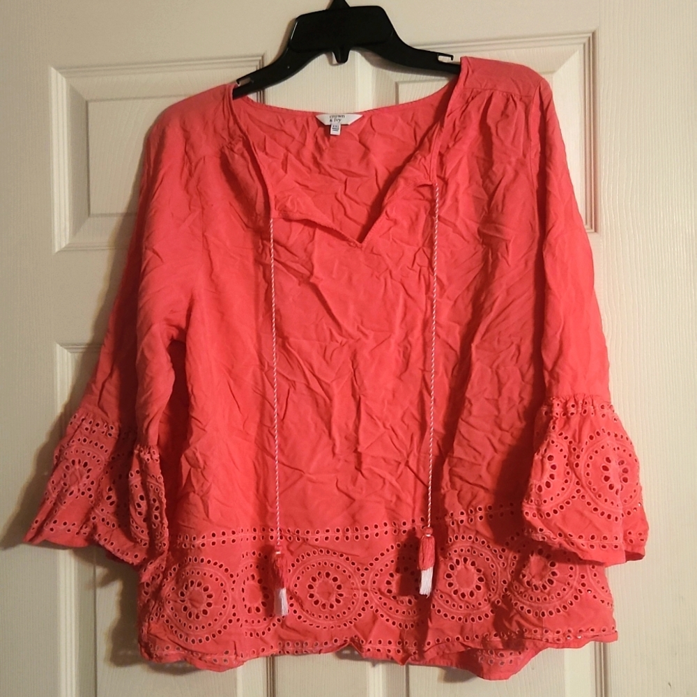 Baggy pink top